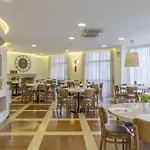 Cinquentenario & Conference Center 4* فاطمة