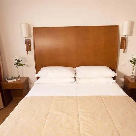 Cinquentenario & Conference Center Hotel