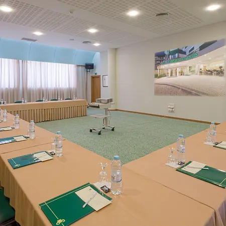 Cinquentenario & Conference Center Hotel