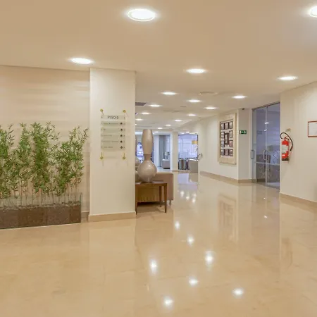 호텔 Cinquentenario & Conference Center 4*