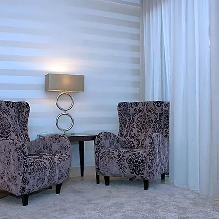 Cinquentenario & Conference Center Hotel 4*
