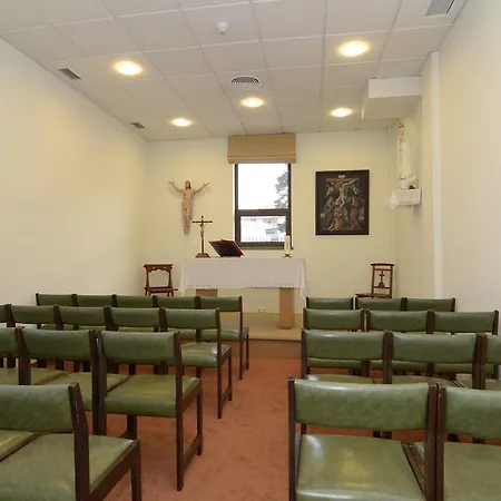 מלון Cinquentenario & Conference Center פאטימה