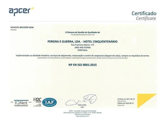 Cinquentenario & Conference Center فاطمة