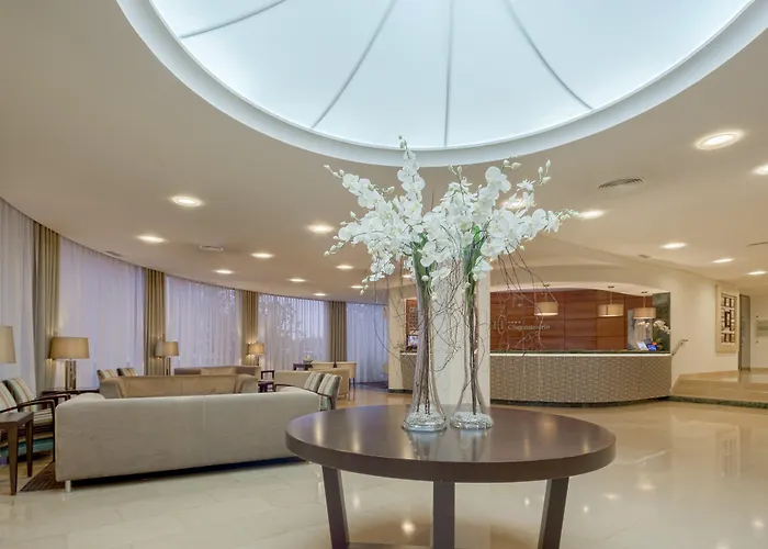 فندق Cinquentenario & Conference Center فاطمة