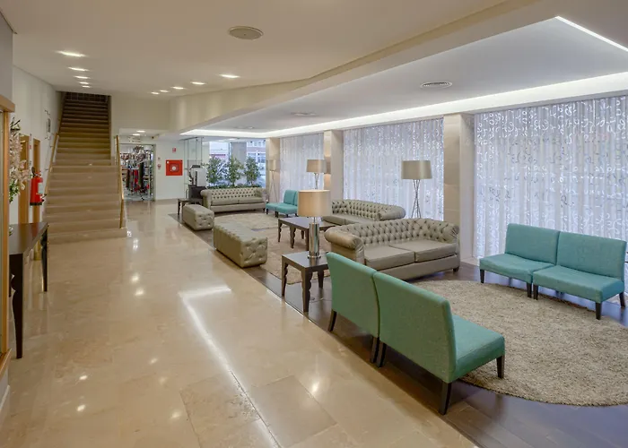 Cinquentenario & Conference Center فاطمة