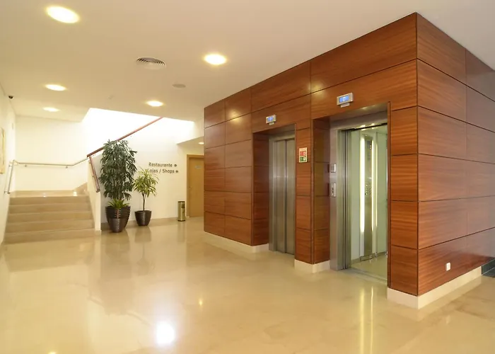 Cinquentenario & Conference Center